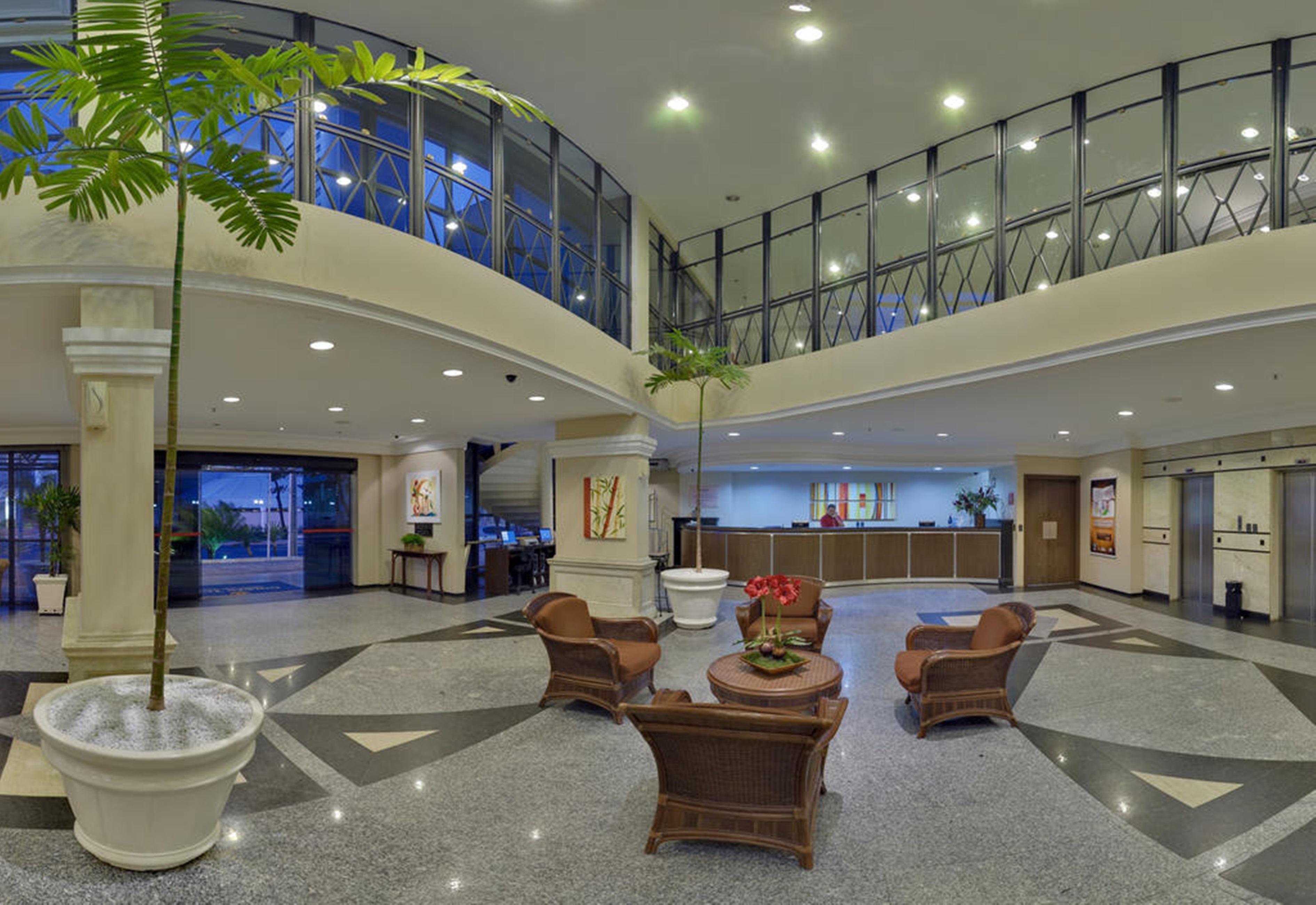Golden Tulip Porto 4* Vitoria