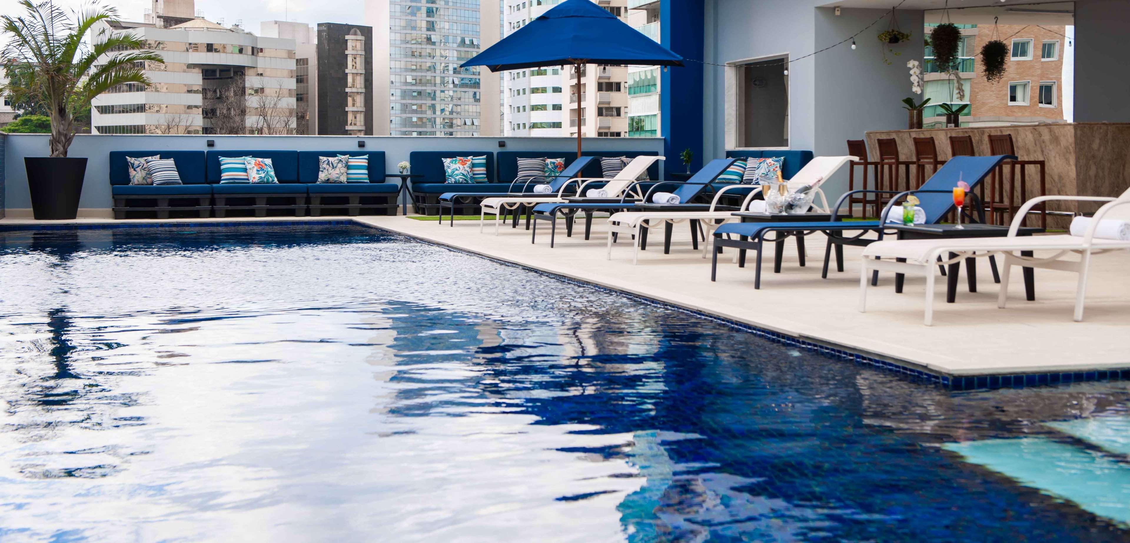 Golden Tulip Porto Vitoria